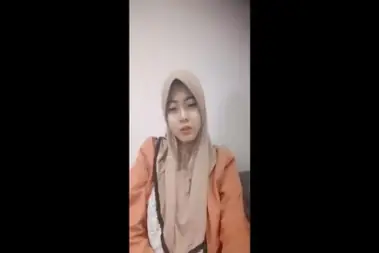 Aksi Nekat Masukkan Benda Asing Saat Siaran Langsung